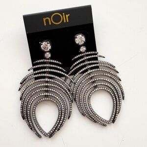 Noir NYC blaire feather earrings